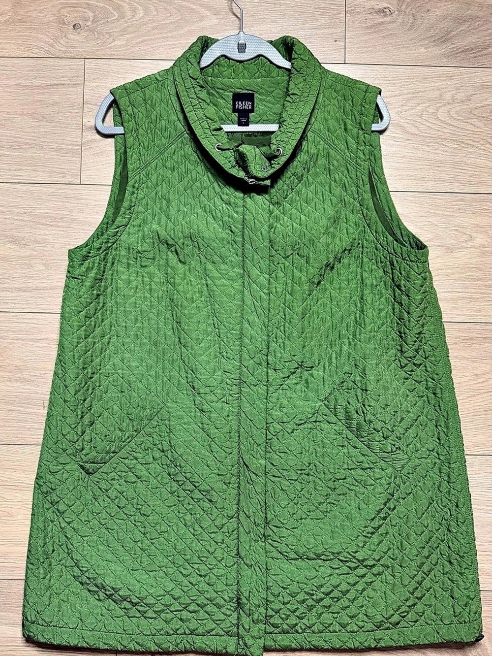Eileen Fisher Vest Green Diamond Quilted Full Zip 100% Silk Women’s Size L